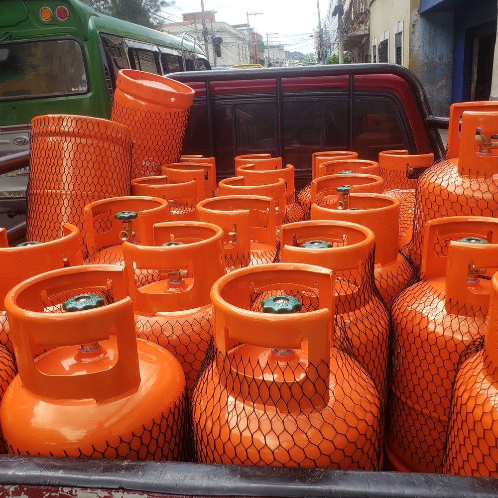 Carga de chimbos para distribuidores